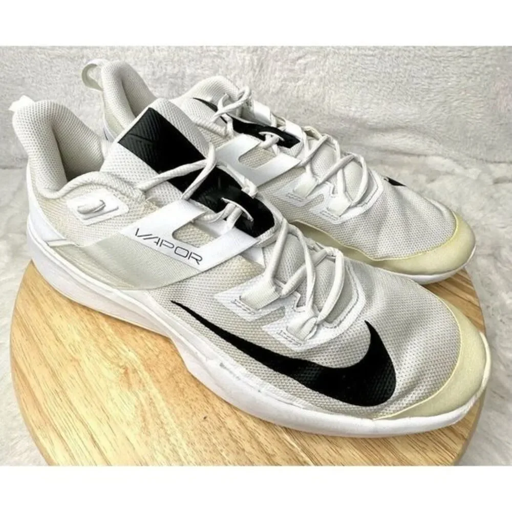 NIKE VAPOR LITE HC DC3432 125 Seize‎ 13 Tennis Training Sneakers.